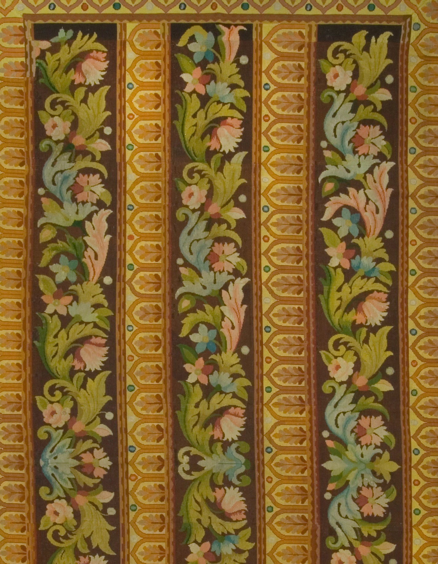 WAHO_IMAGE::u-1598-antique-french-needlepoint-panel-5.09x12.08-3291.jpg