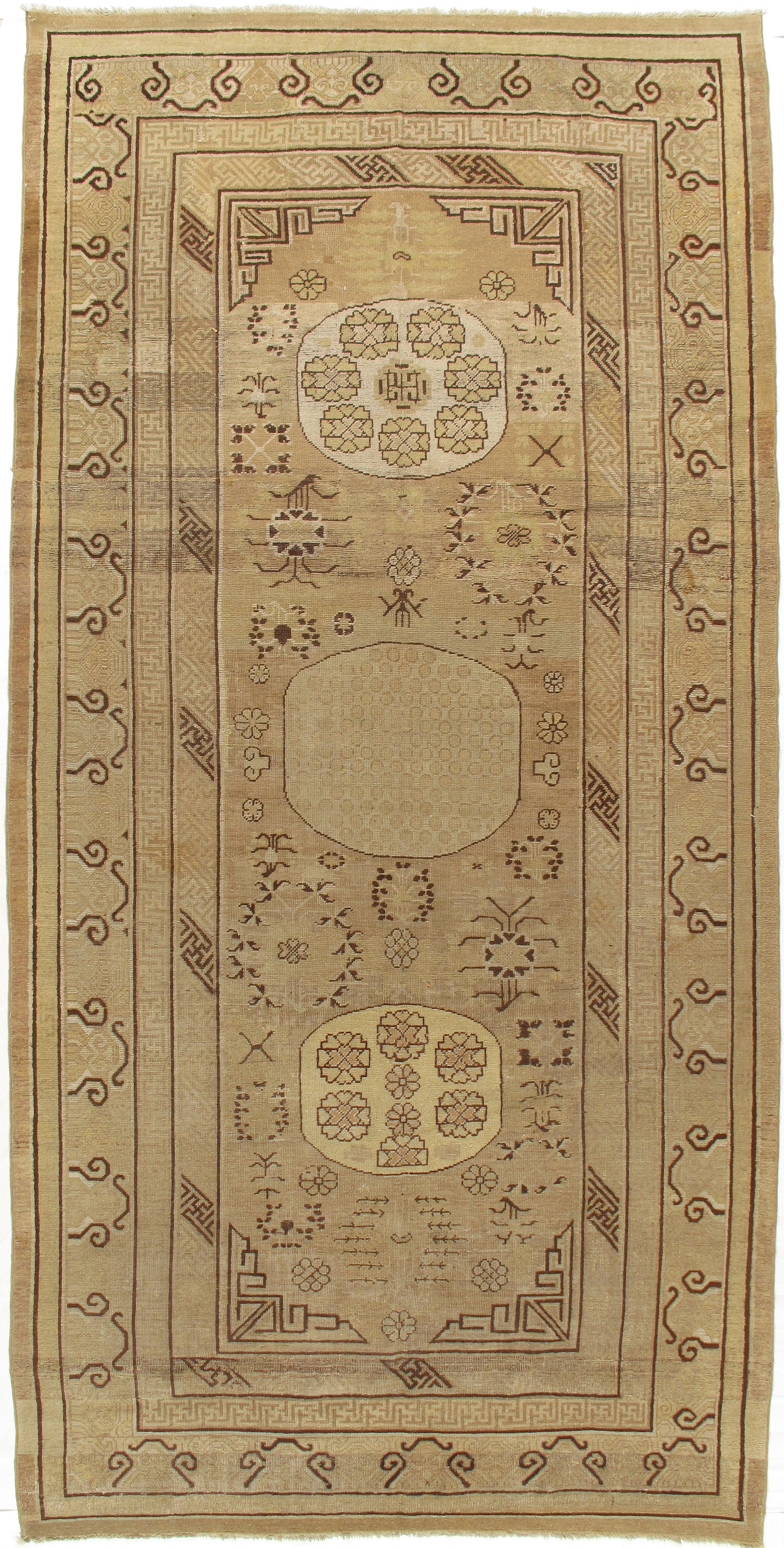 WAHO_IMAGE::u-1621-antique-khotan-gallery-size-rug-6.03x12.04-2496.jpg