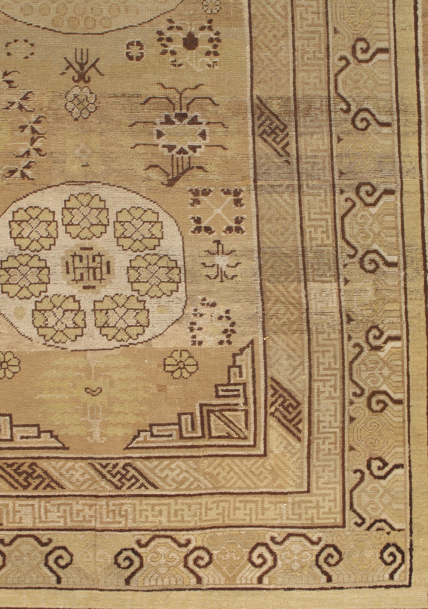 WAHO_IMAGE::u-1621-antique-khotan-gallery-size-rug-6.03x12.04-2501.jpg