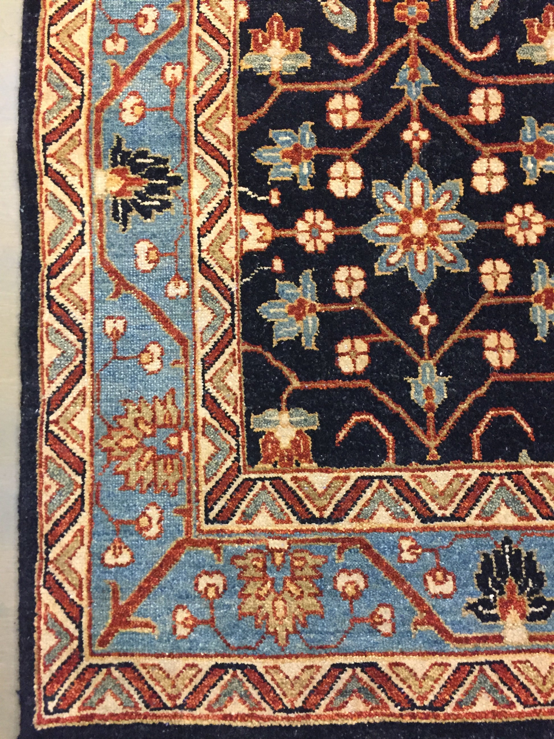 WAHO_IMAGE::u-1684-heriz-style-rug-8.00x10.00-6675.jpg