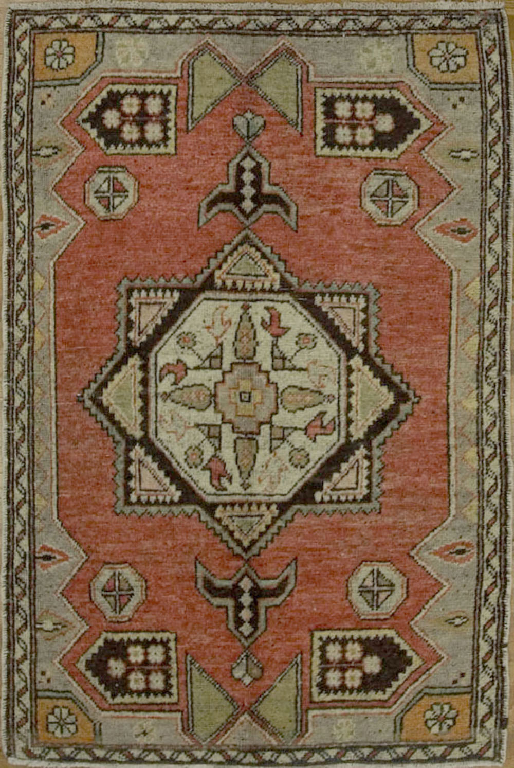 WAHO_IMAGE::u-1860-vintage-turkish-oushak-rug-3.10x5.09-827.jpg