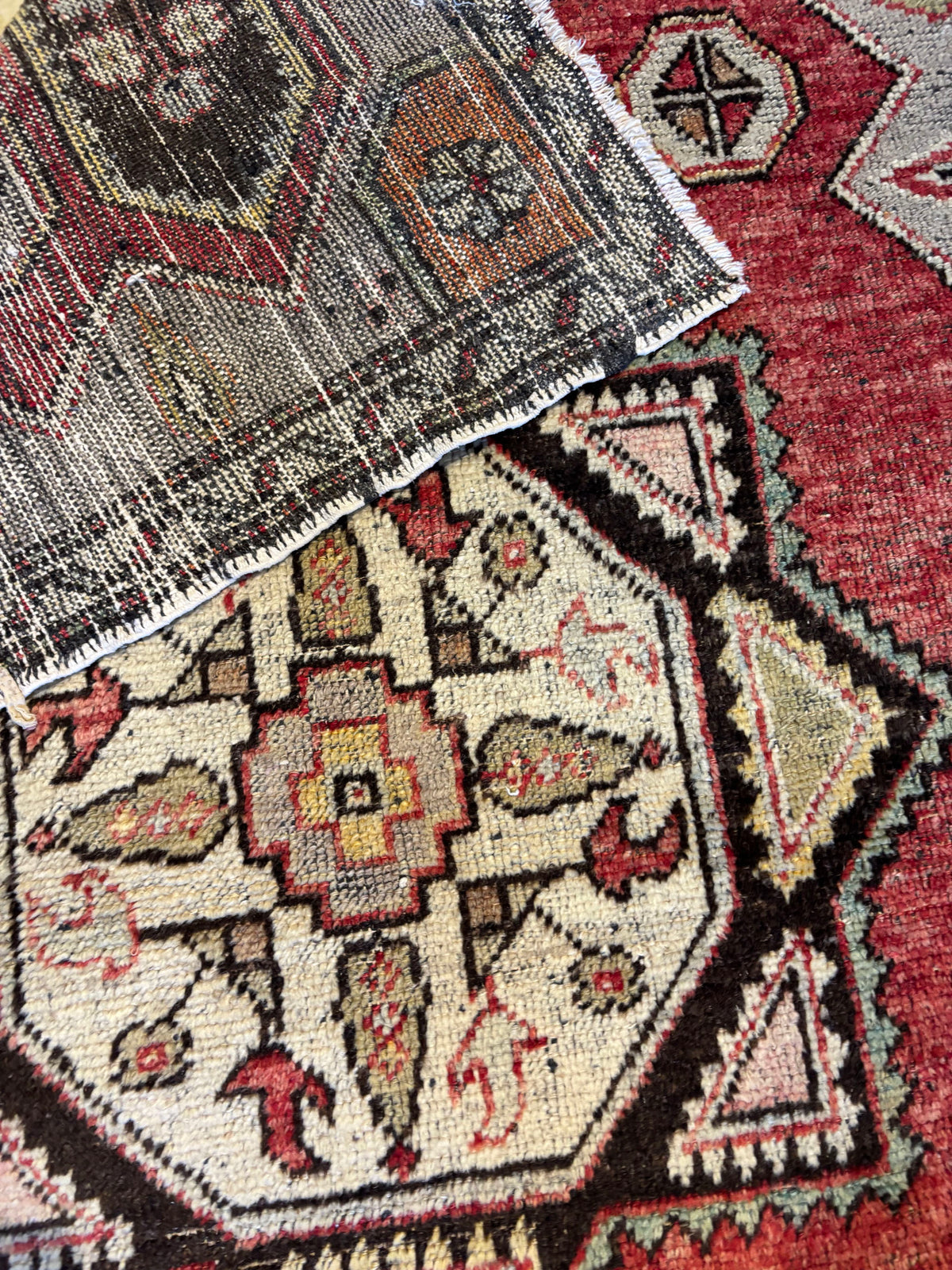 WAHO_IMAGE::u-1860-vintage-turkish-oushak-rug-3.1x5.09-19242.jpg