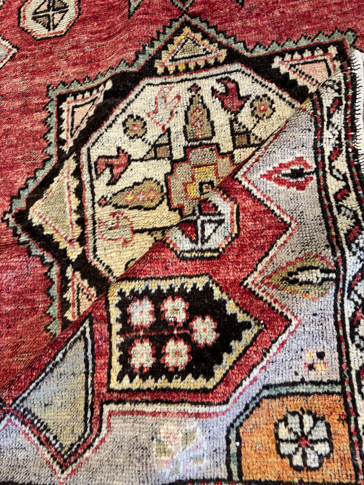 WAHO_IMAGE::u-1860-vintage-turkish-oushak-rug-3.1x5.09-19243.jpg