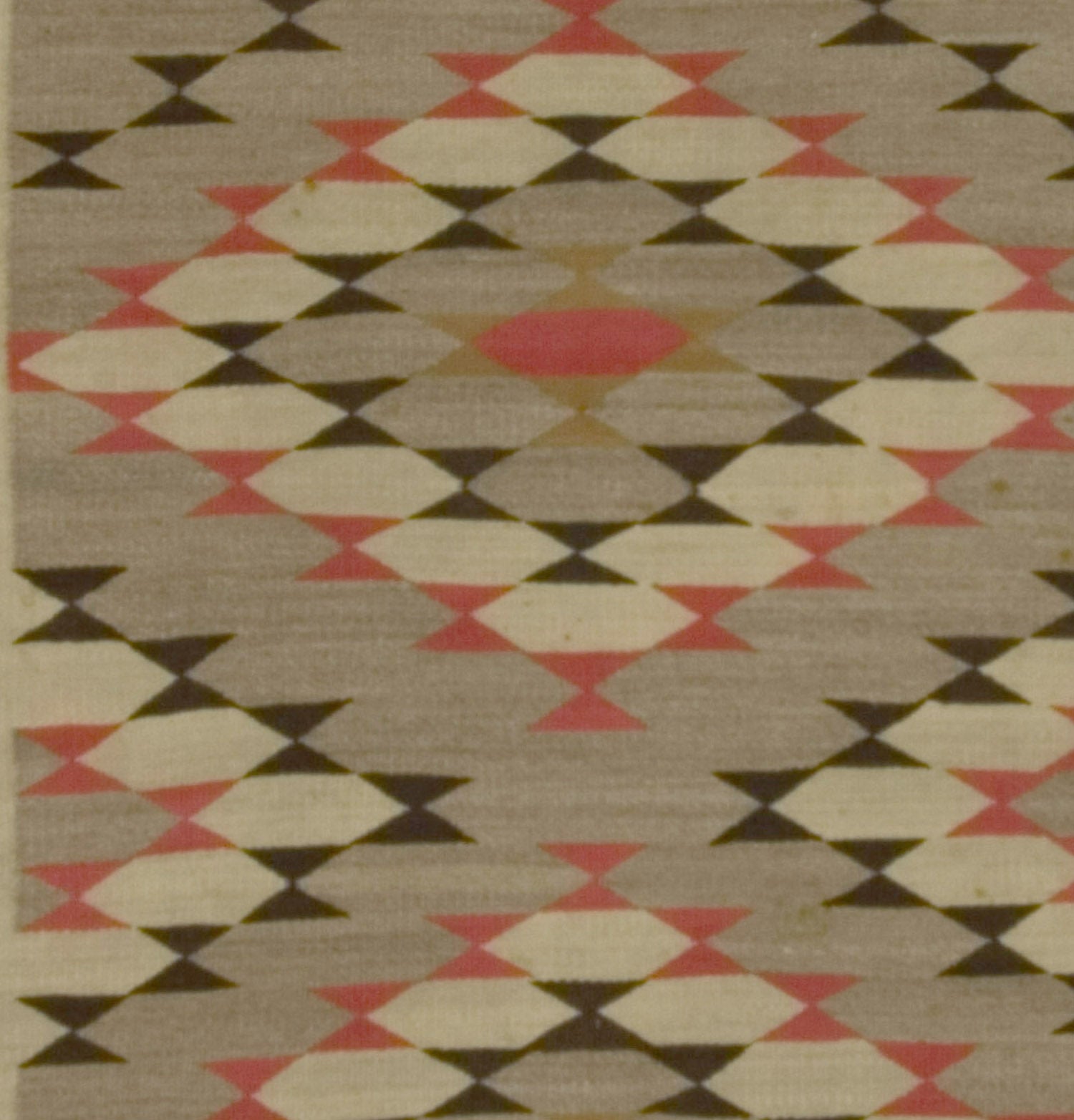 WAHO_IMAGE::u-2384-vintage-native-american-navajo-rug-3.07x4.01-8099.jpg