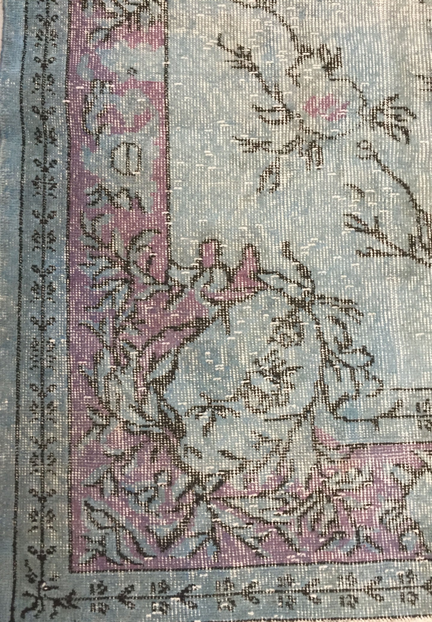 WAHO_IMAGE::u-2554-vintage-turkish-distressed-rug-6.05x9.04-6550.jpg