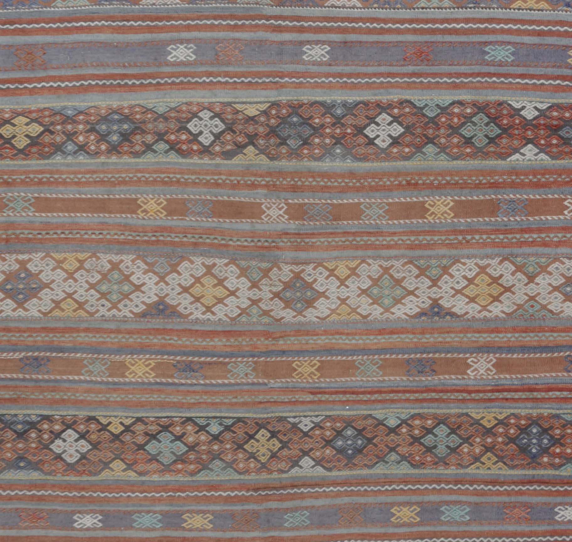 WAHO_IMAGE::u-2789-vintage-turkish-kilim-rug-6.02x11.02-3468.jpg