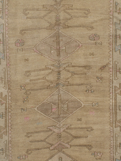 WAHO_IMAGE::u-3337-vintage-turkish-kars-rug-4.02x12.06-4032.jpg