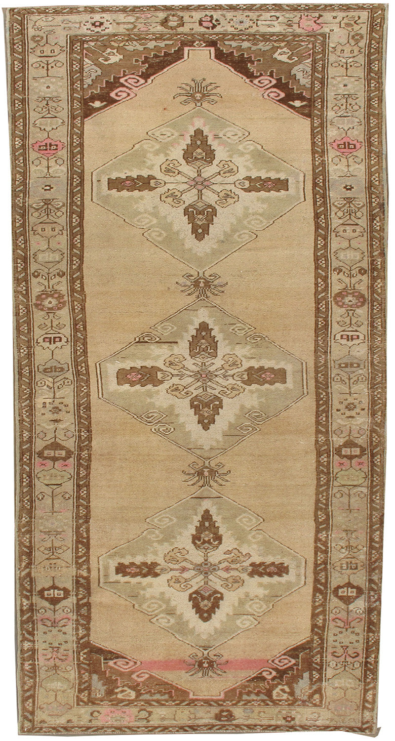 WAHO_IMAGE::u-3340 vintage turkish kars rug 3'6 x 10'10.jpg