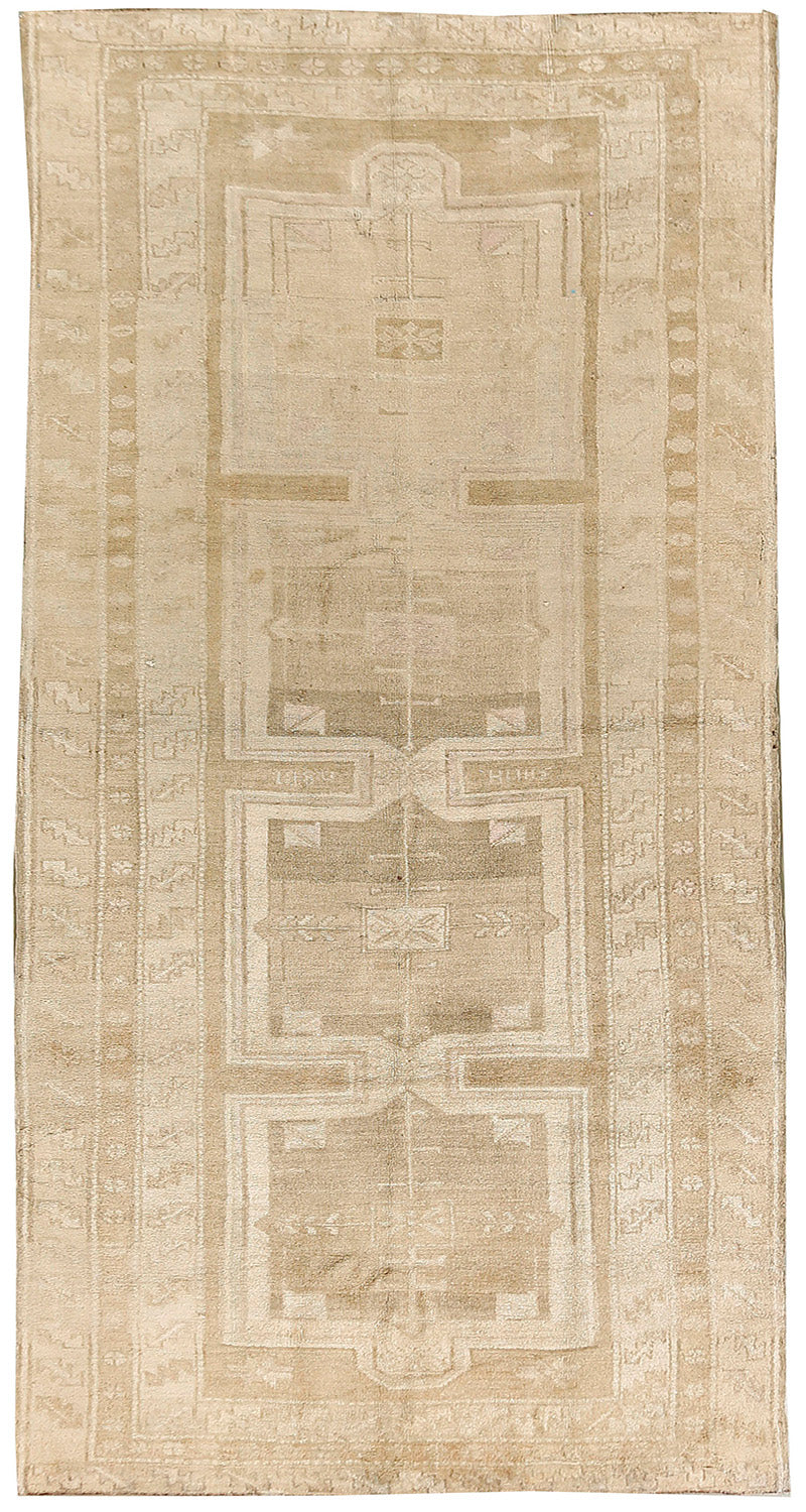U-3352 - Vintage Turkish Kars Rug