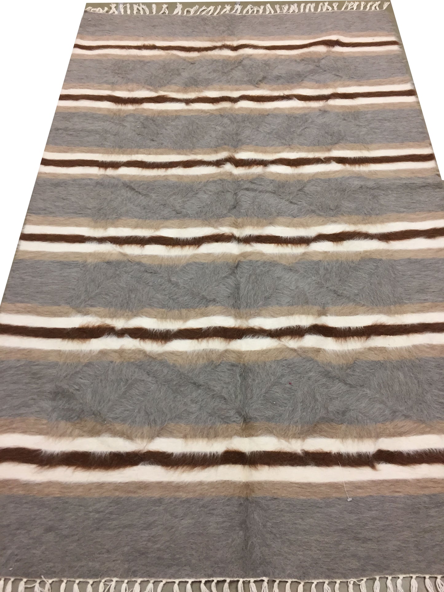 WAHO_IMAGE::u-3731-vintage-turkish-mohair-rug-3.11x4.04-7389.jpg