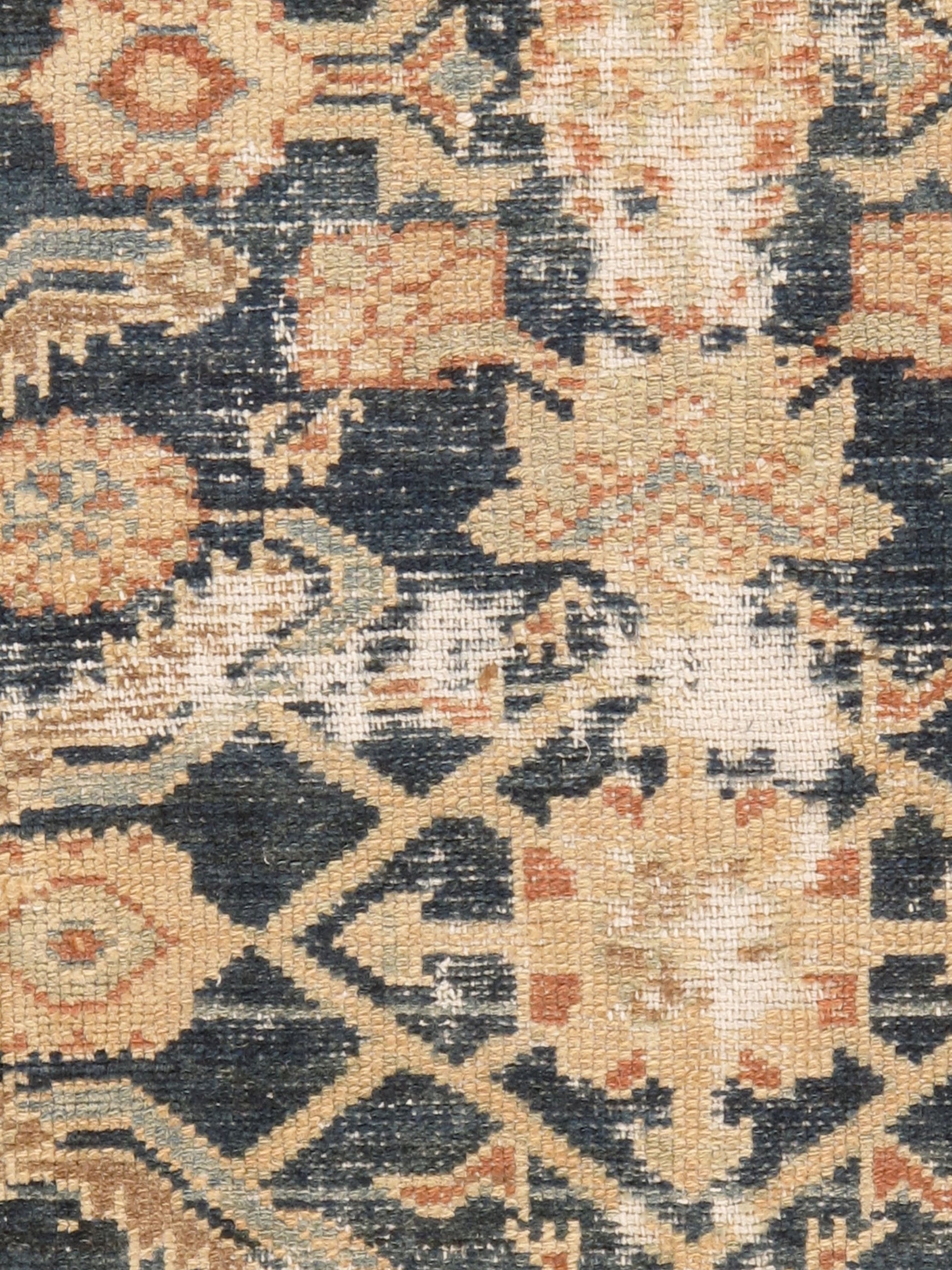 WAHO_IMAGE::u-3762-antique-distressed-malayer-rug-4.04x5.05-10374.jpg