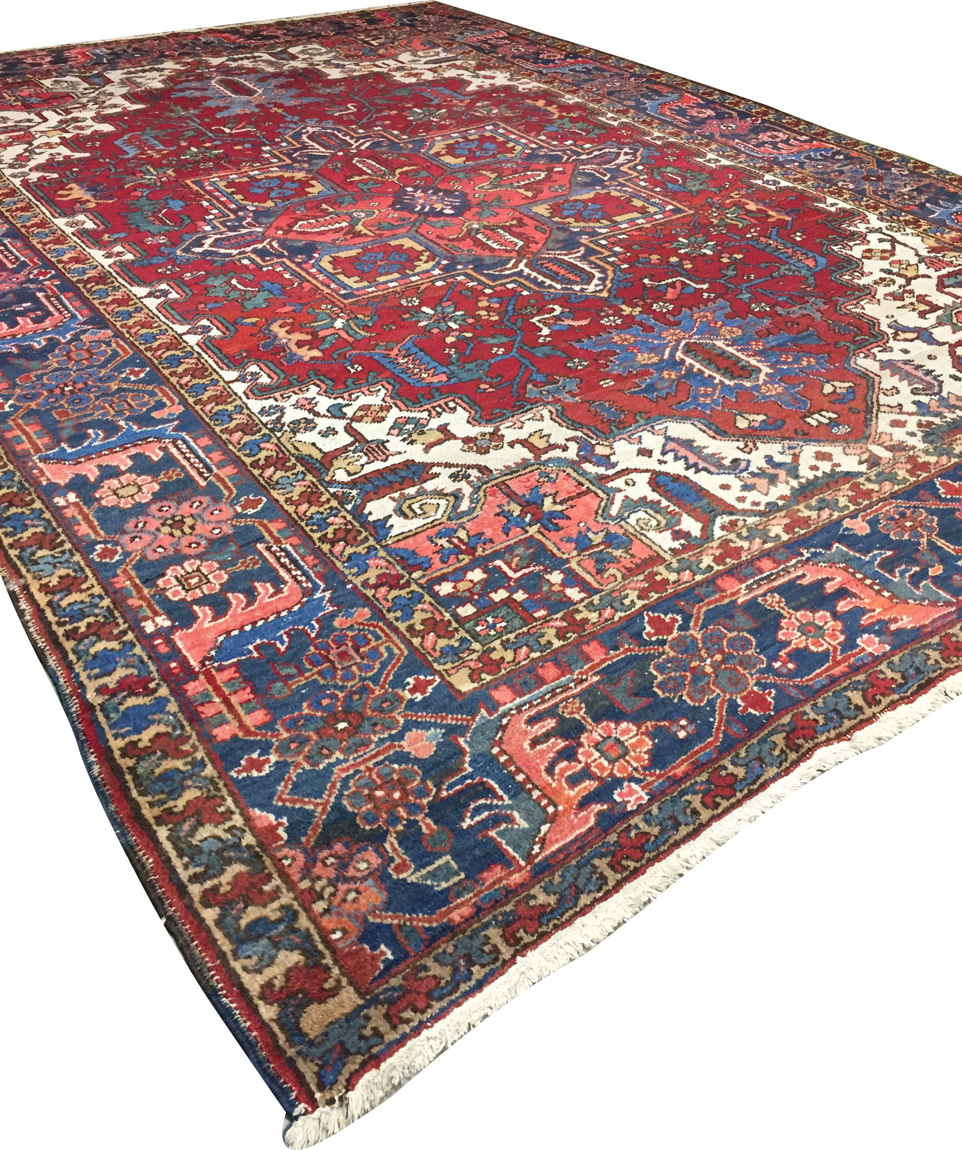 WAHO_IMAGE::u-4069-vintage-persian-heriz-rug-8.00x8.02-11162.jpg