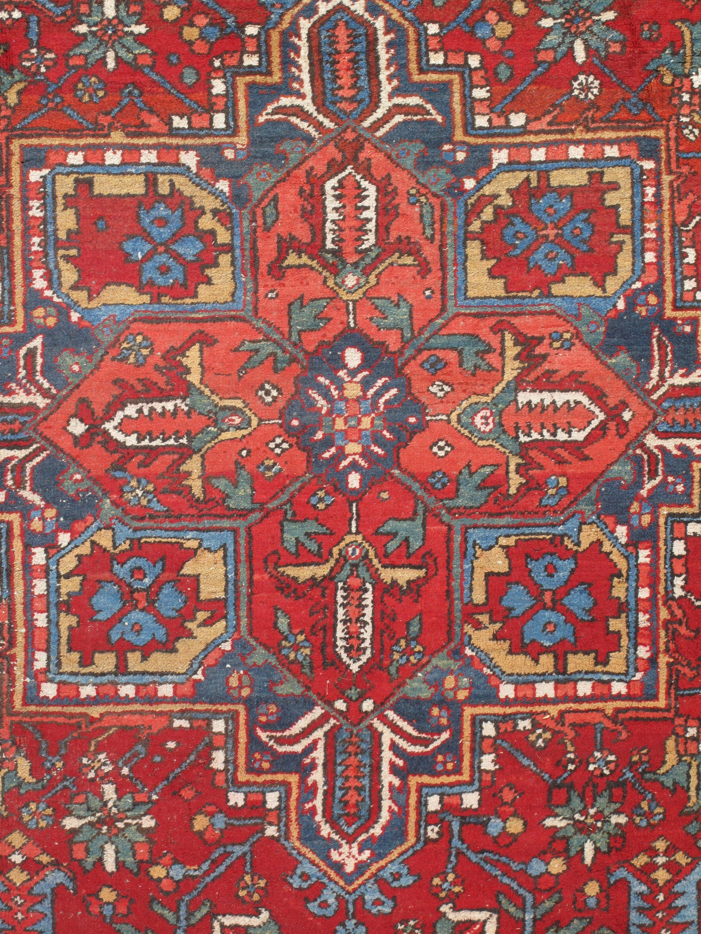 WAHO_IMAGE::u-4069-vintage-persian-heriz-rug-8.00x8.02-11165.jpg