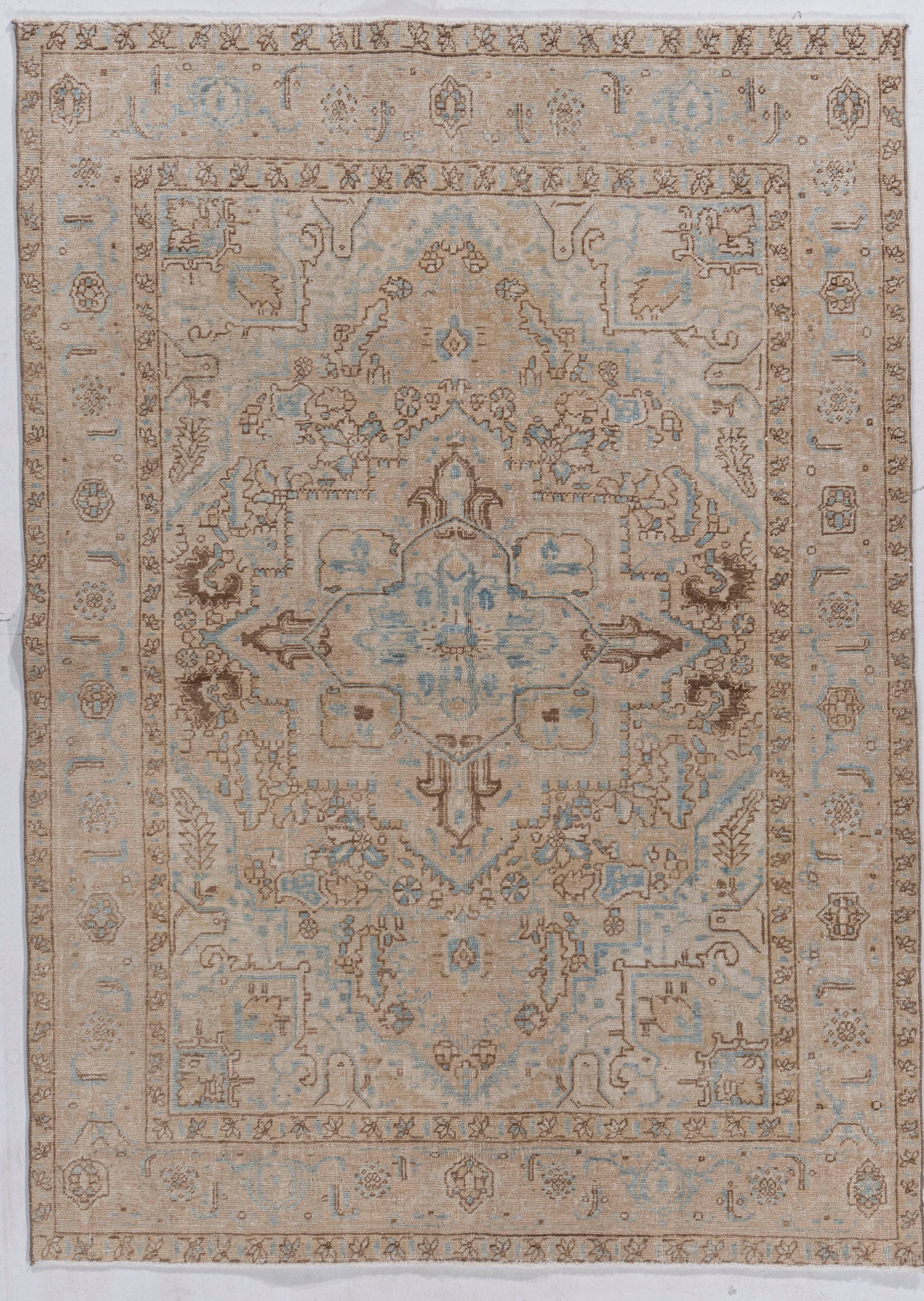 WAHO_IMAGE::u-4323-vintage-persian-heriz-rug-4.08x6.05-17738.jpg