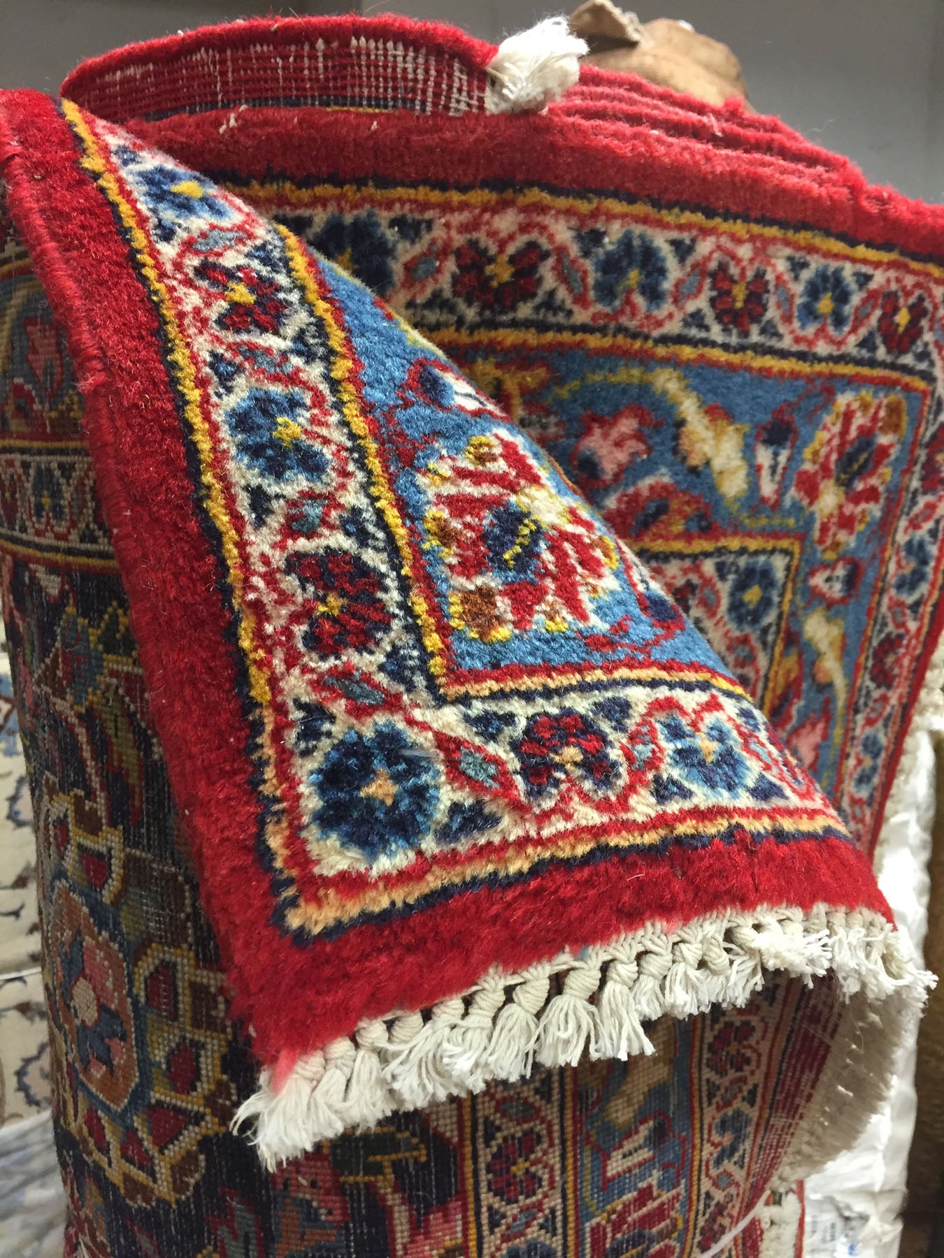 WAHO_IMAGE::u-4361-vintage-persian-kashan-rug-10.04x14.05-11584.jpg