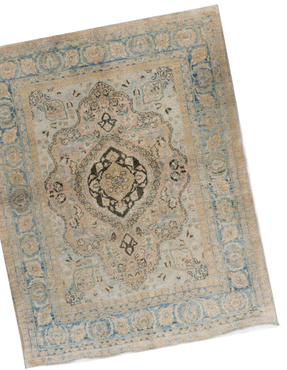 WAHO_IMAGE::u-4824-mashad-4.05x5.06-19161.jpg