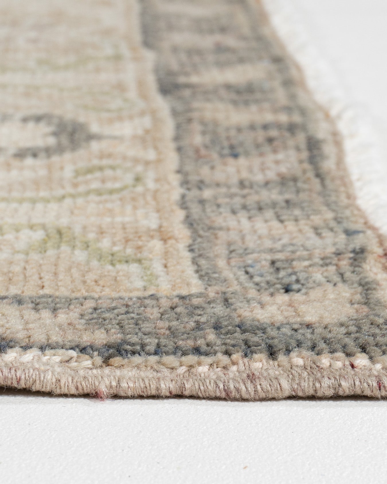 WAHO_IMAGE::u-4901-vintage-turkish-oushak-rug-5.08x9.03-13577.jpg