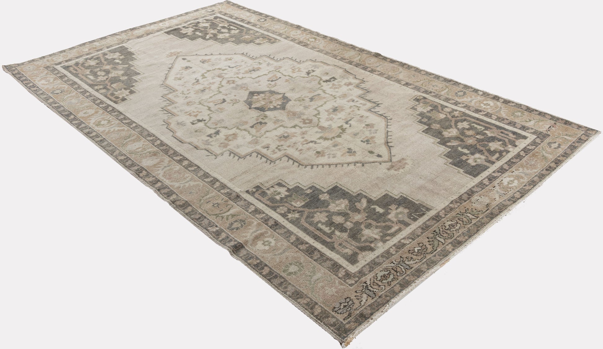 WAHO_IMAGE::u-4901-vintage-turkish-oushak-rug-5.08x9.03-13602.jpg