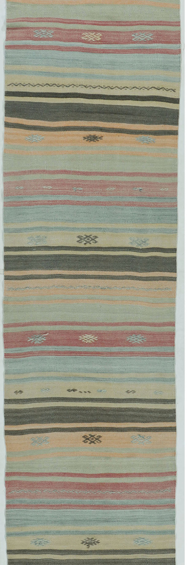 WAHO_IMAGE::u-4919-vintage-turkish-kilim-runner-2.06x13.04-16984.jpg