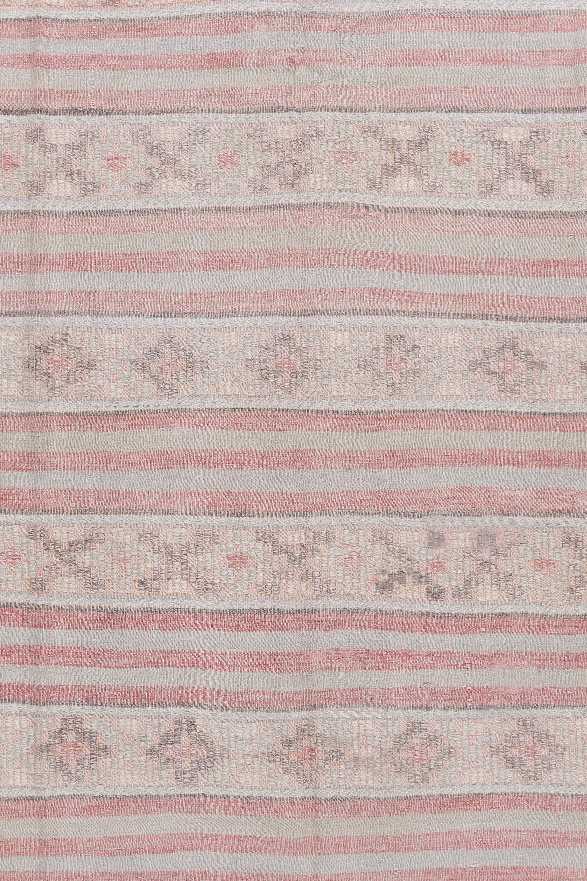 WAHO_IMAGE::u-4922-vintage-turkish-kilim-5.11x8.03-15409.jpg