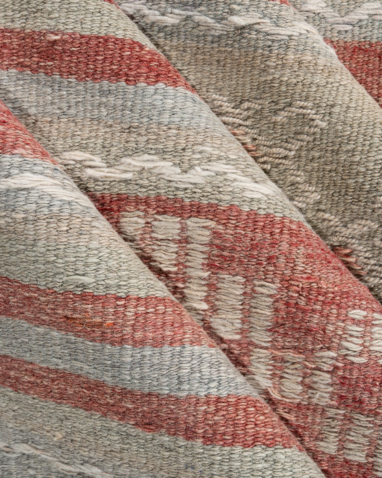 WAHO_IMAGE::u-4927-gigim-rug-5.03x9.01-14496.jpg