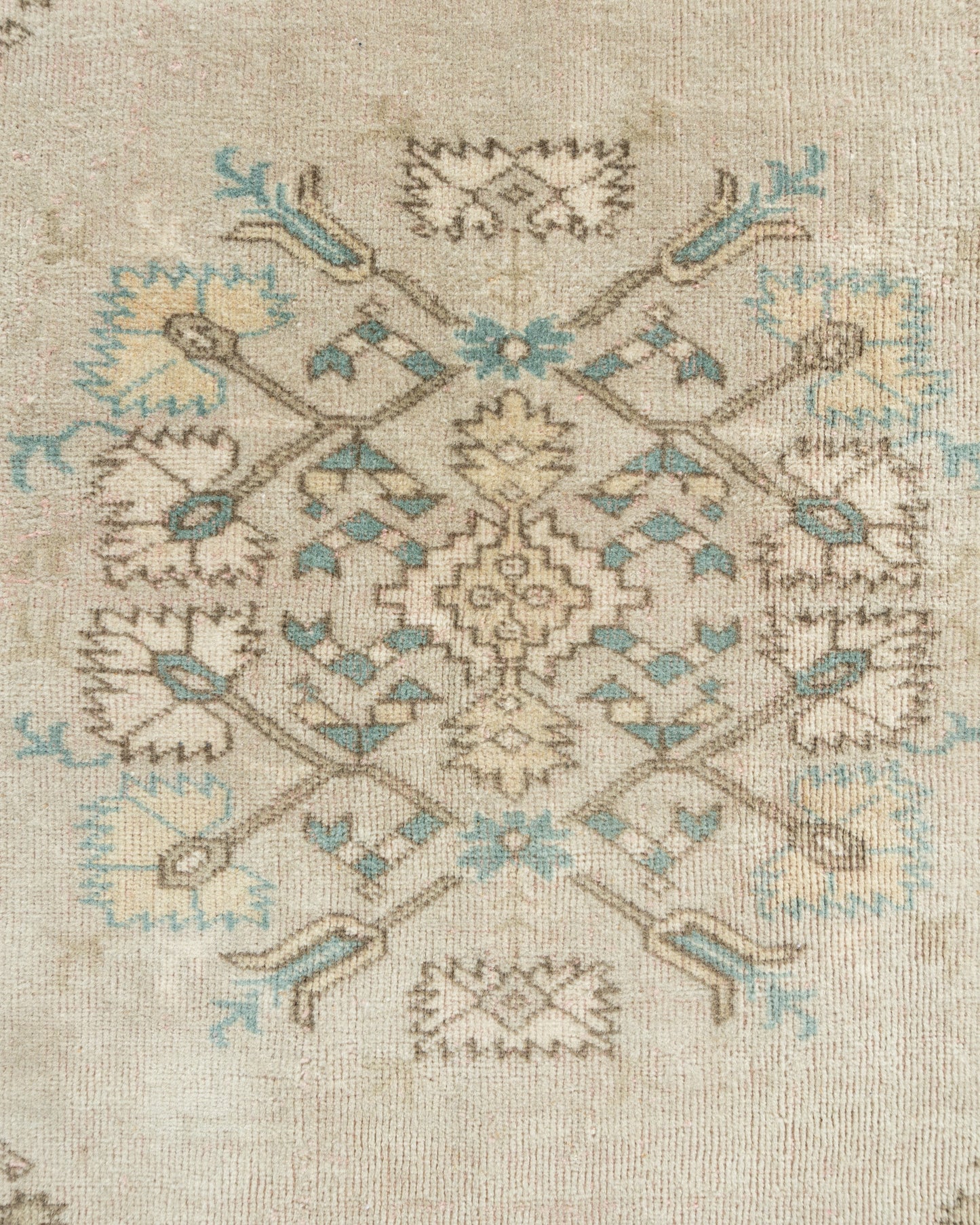 WAHO_IMAGE::u-5044-vintage-turkish-oushak-rug-6.04x8.00-14848.jpg