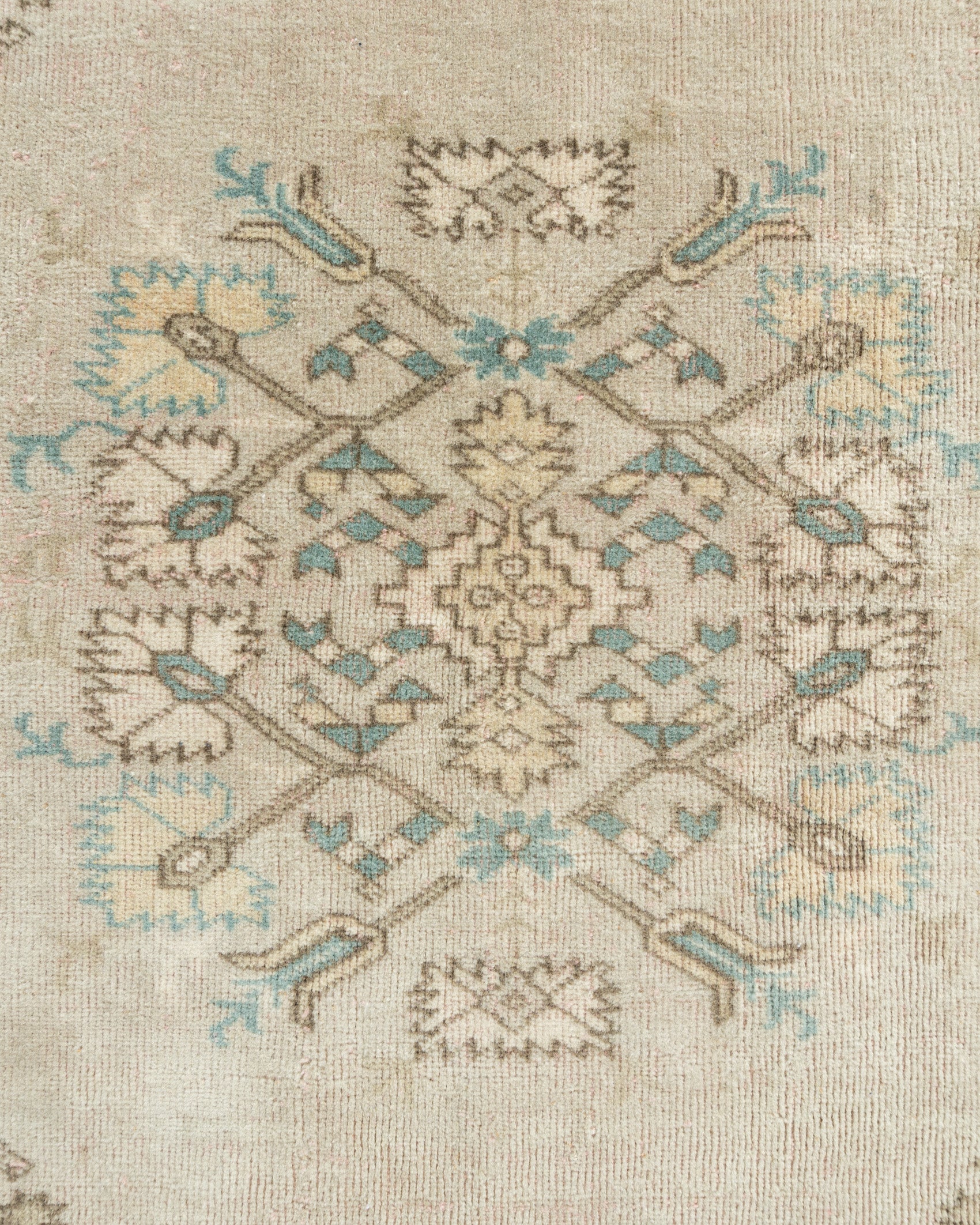 WAHO_IMAGE::u-5044-vintage-turkish-oushak-rug-6.04x8.00-14848.jpg