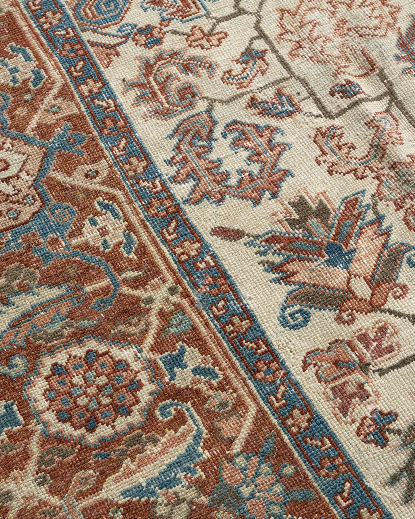 WAHO_IMAGE::u-5065-vintage-persian-heriz-rug-8.08x11.00-12902.jpg
