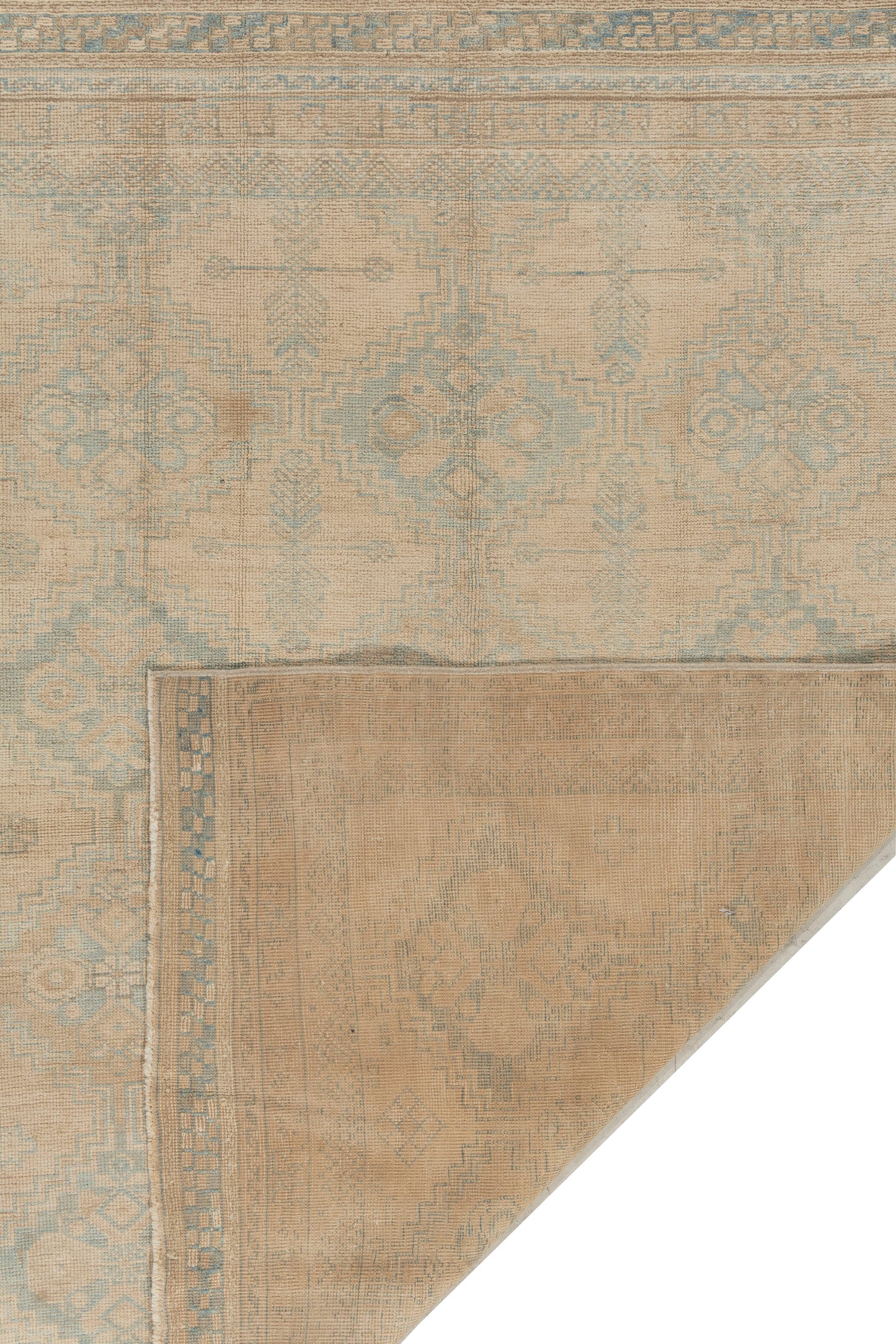 WAHO_IMAGE::u-5080-afshar-4.07x5.10-15239.jpg