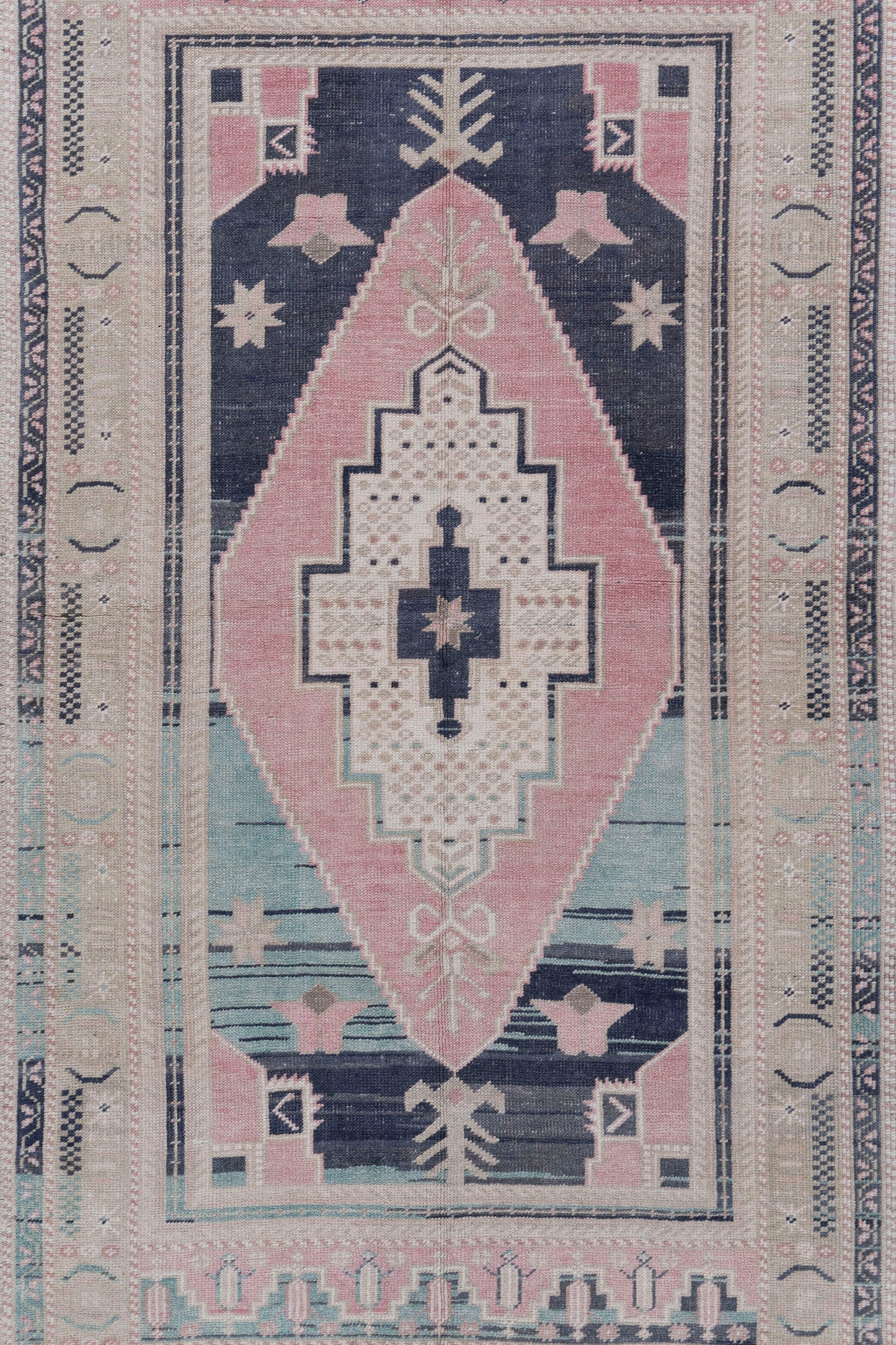 WAHO_IMAGE::u-5152-vintage-turkish-oushak-rug-3.03x5.11-15327.jpg