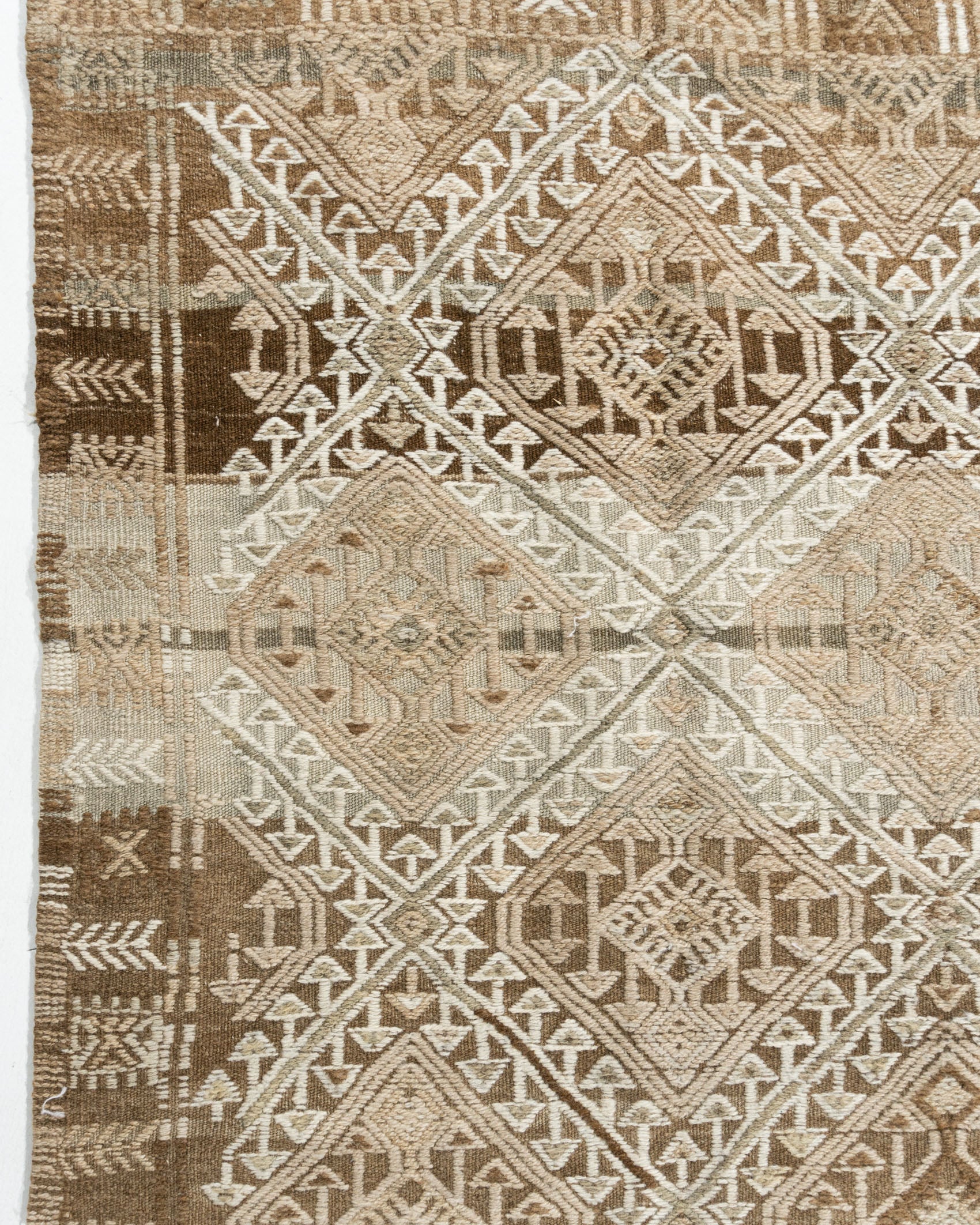 WAHO_IMAGE::u-5157-vintage-subdued-turkish-oushak-rug-5.06x7.02-18485.jpg