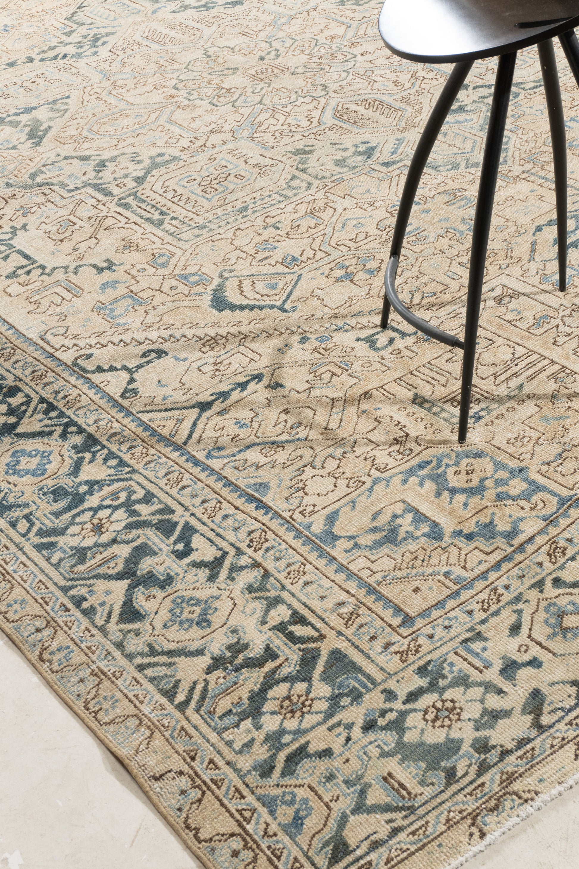 WAHO_IMAGE::u-5202-vintage-persian-heriz-rug-10.07x13.09-15251.jpg