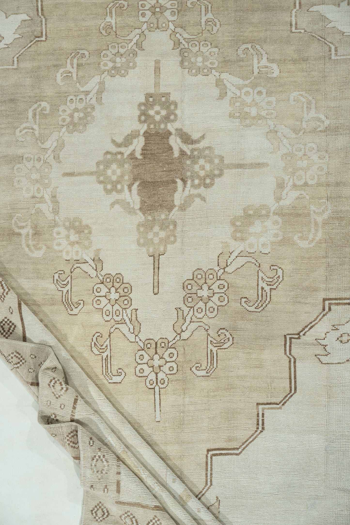 WAHO_IMAGE::u-5222-vintage-turkish-oushak-rug-08.07x15.00-15440.jpg
