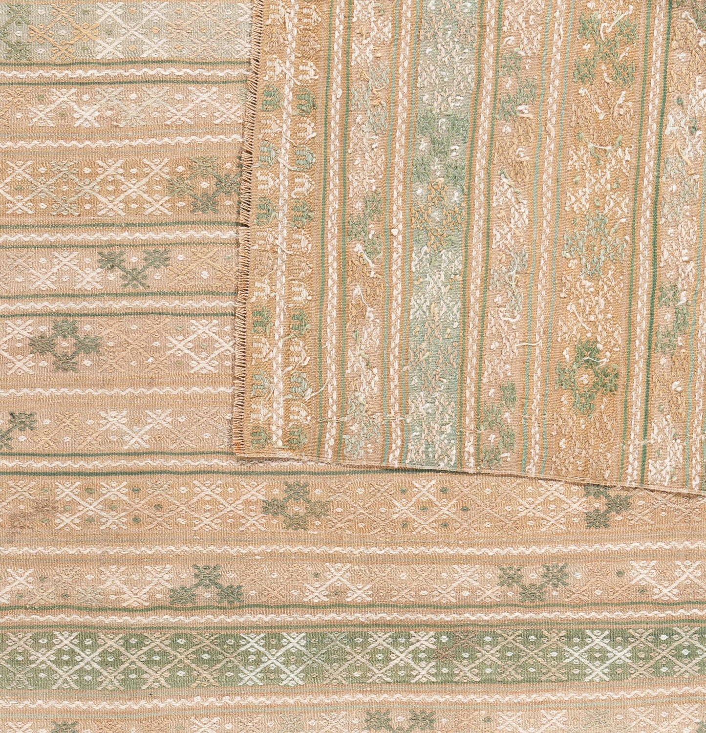 WAHO_IMAGE::u-5270-kilim-7.02x9.00-18034.jpg