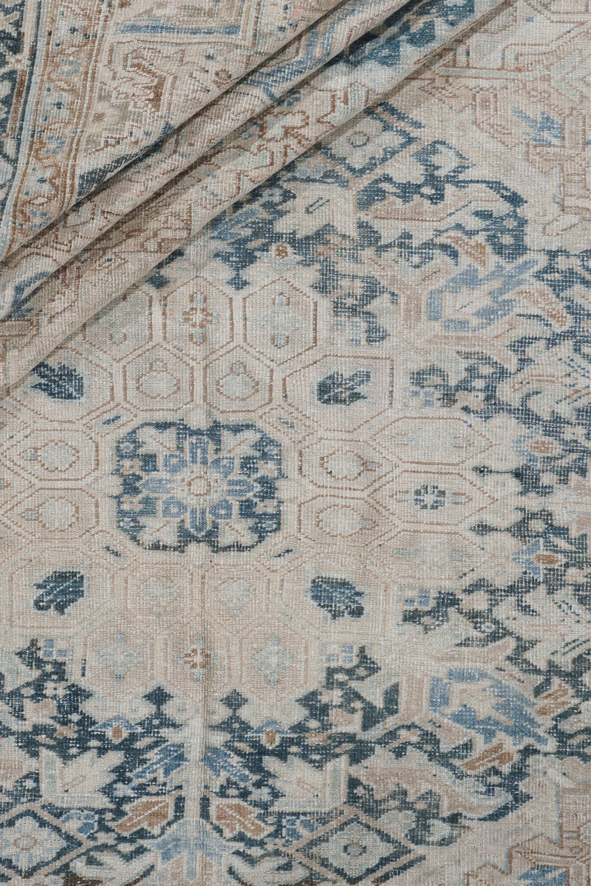 WAHO_IMAGE::u-5299-vintage-heriz-rug-09.04x13.08-17406.jpg