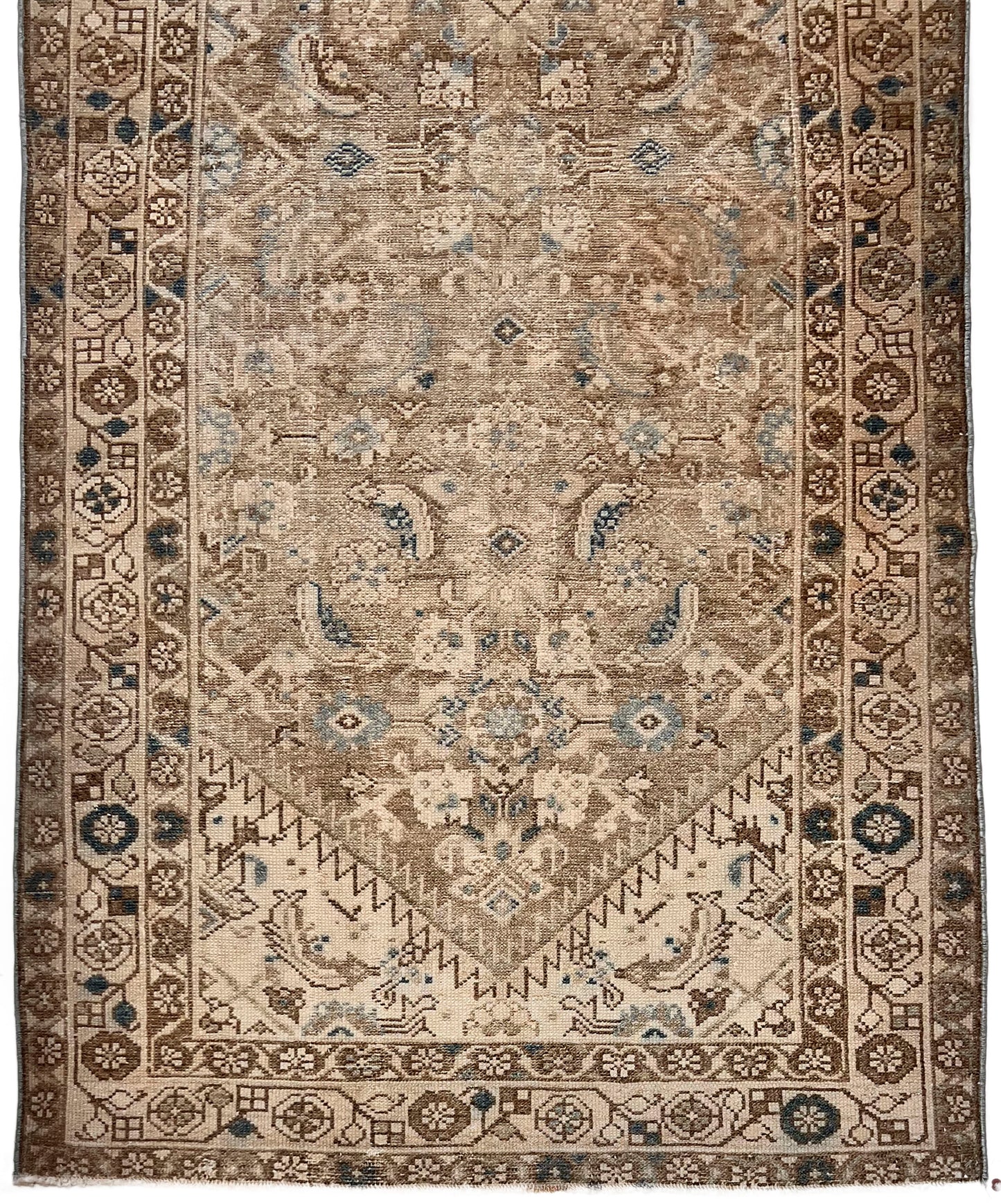 U-5304 - Antique Malayer Runner