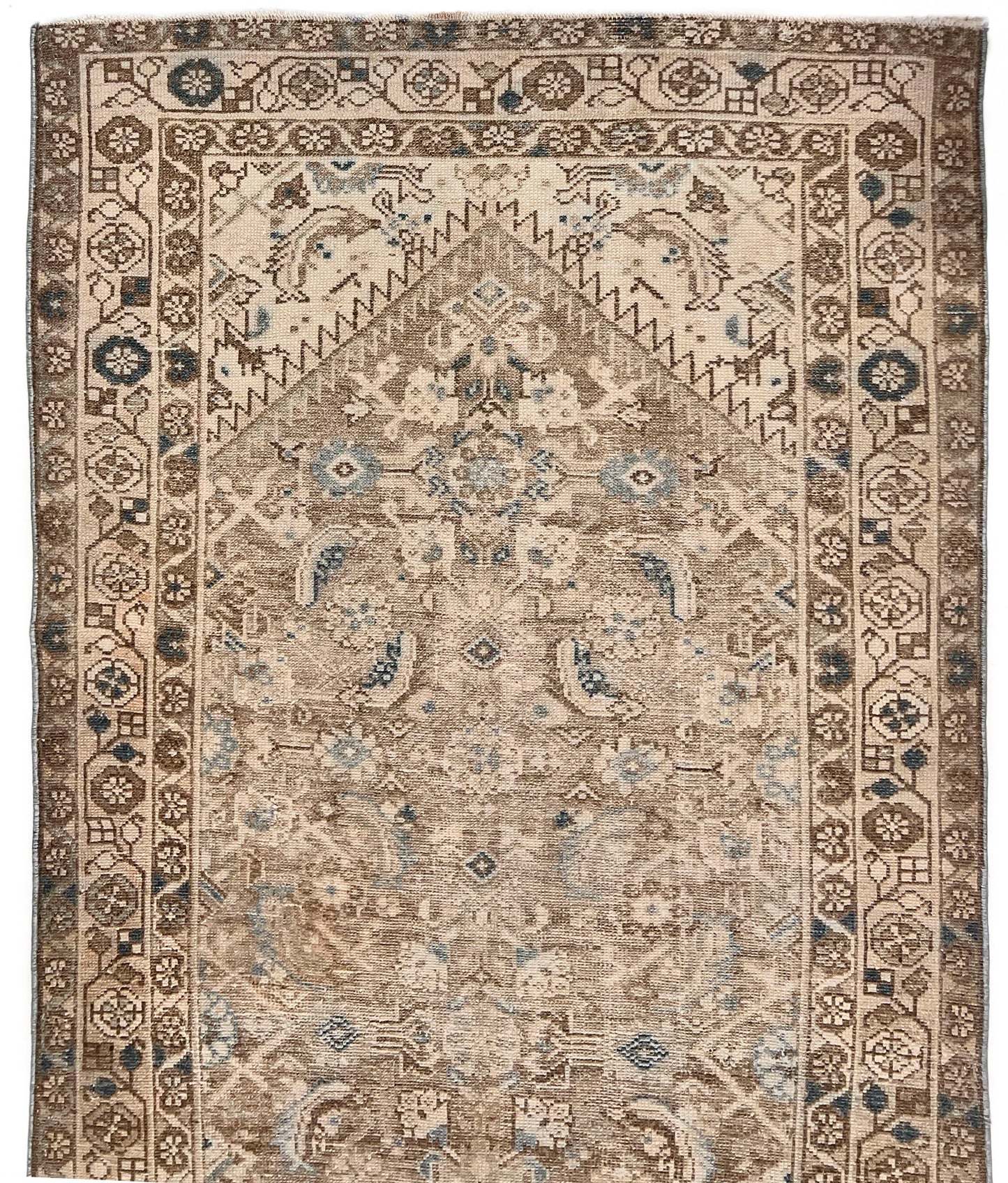 U-5304 - Antique Malayer Runner