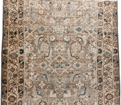 U-5304 - Antique Malayer Runner