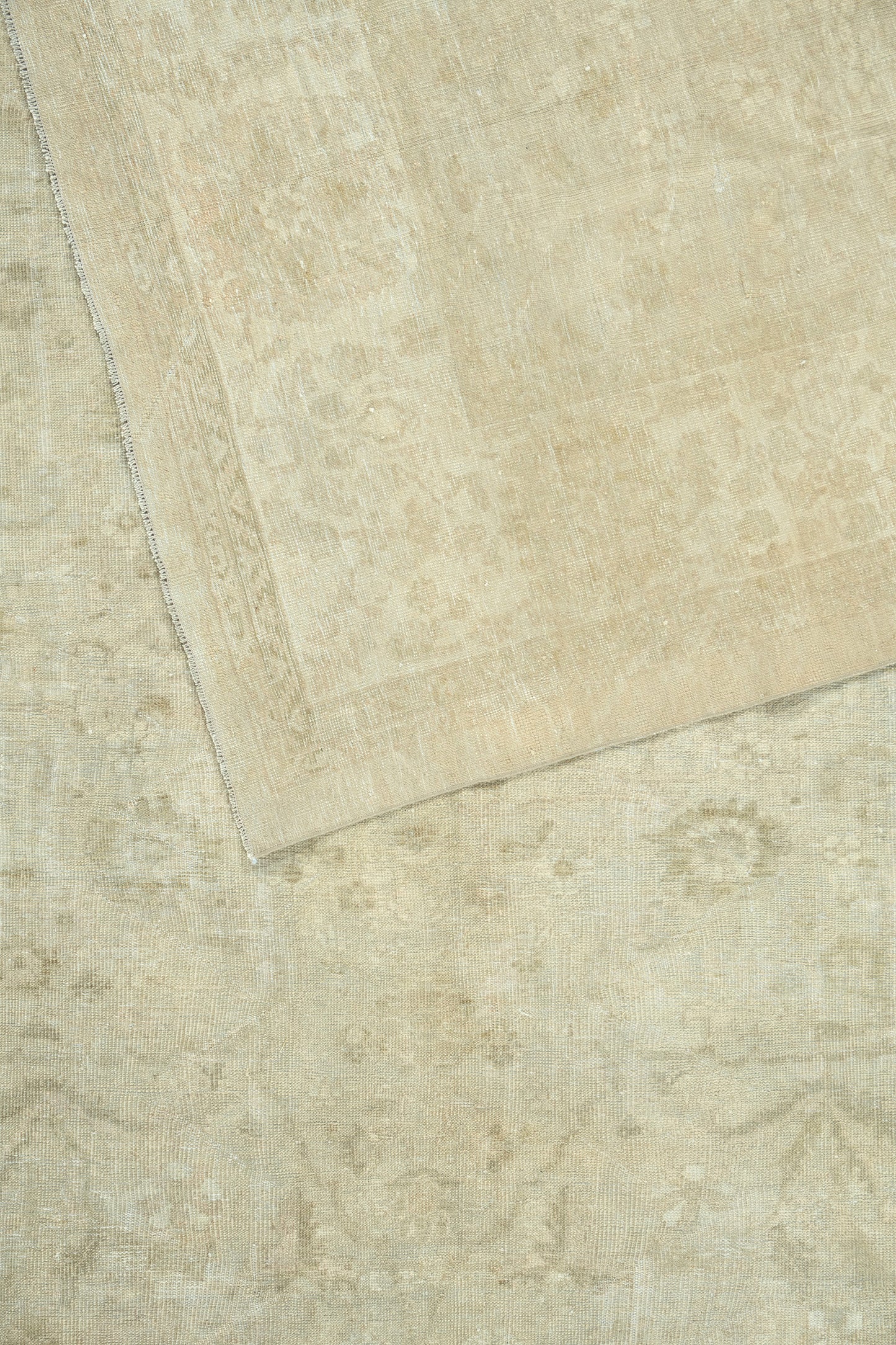 U-5310 - Antique Subdued Sultanabad Rug