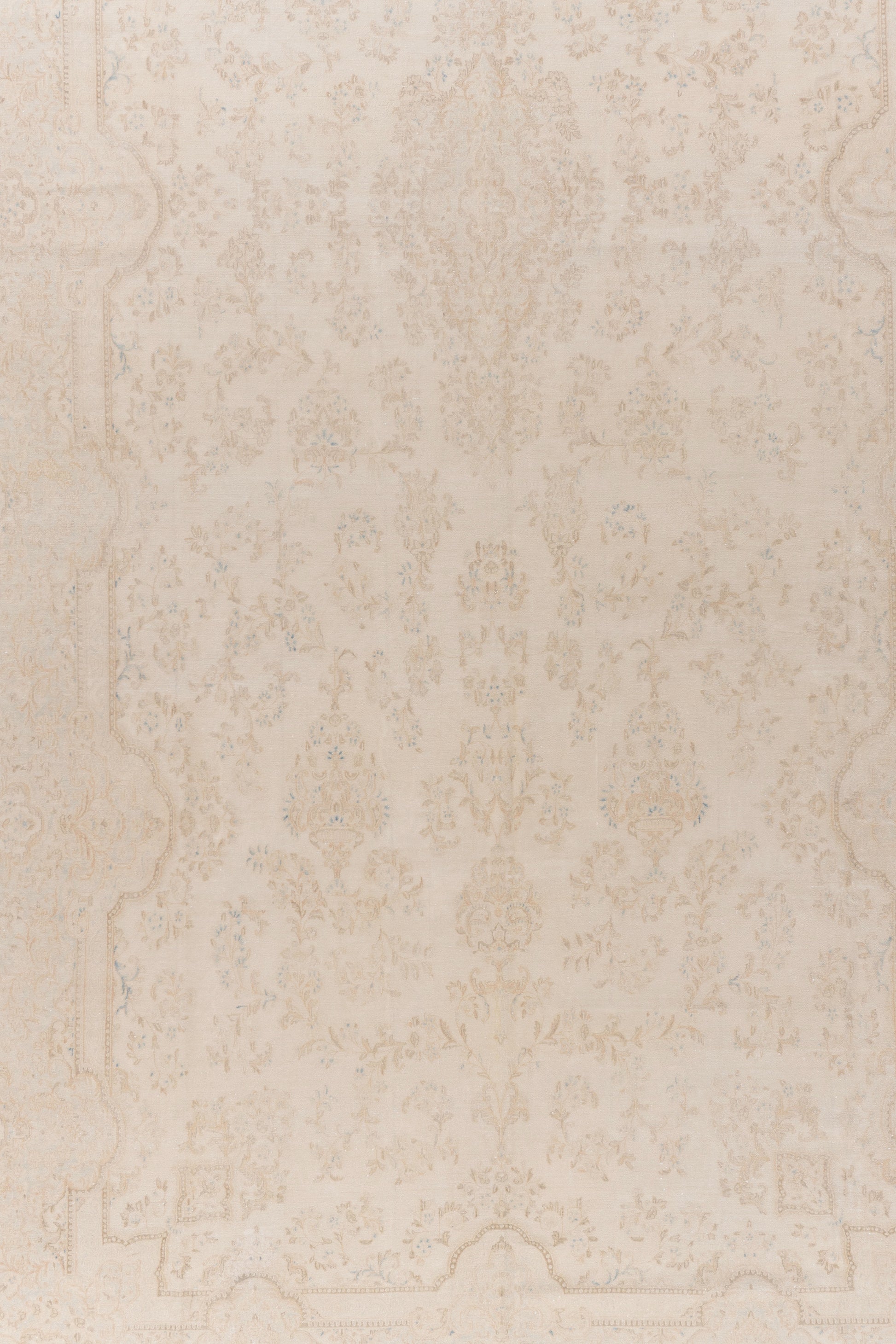 WAHO_IMAGE::u-5314-antique-kirman-rug-10.10x22.09-16870.jpg