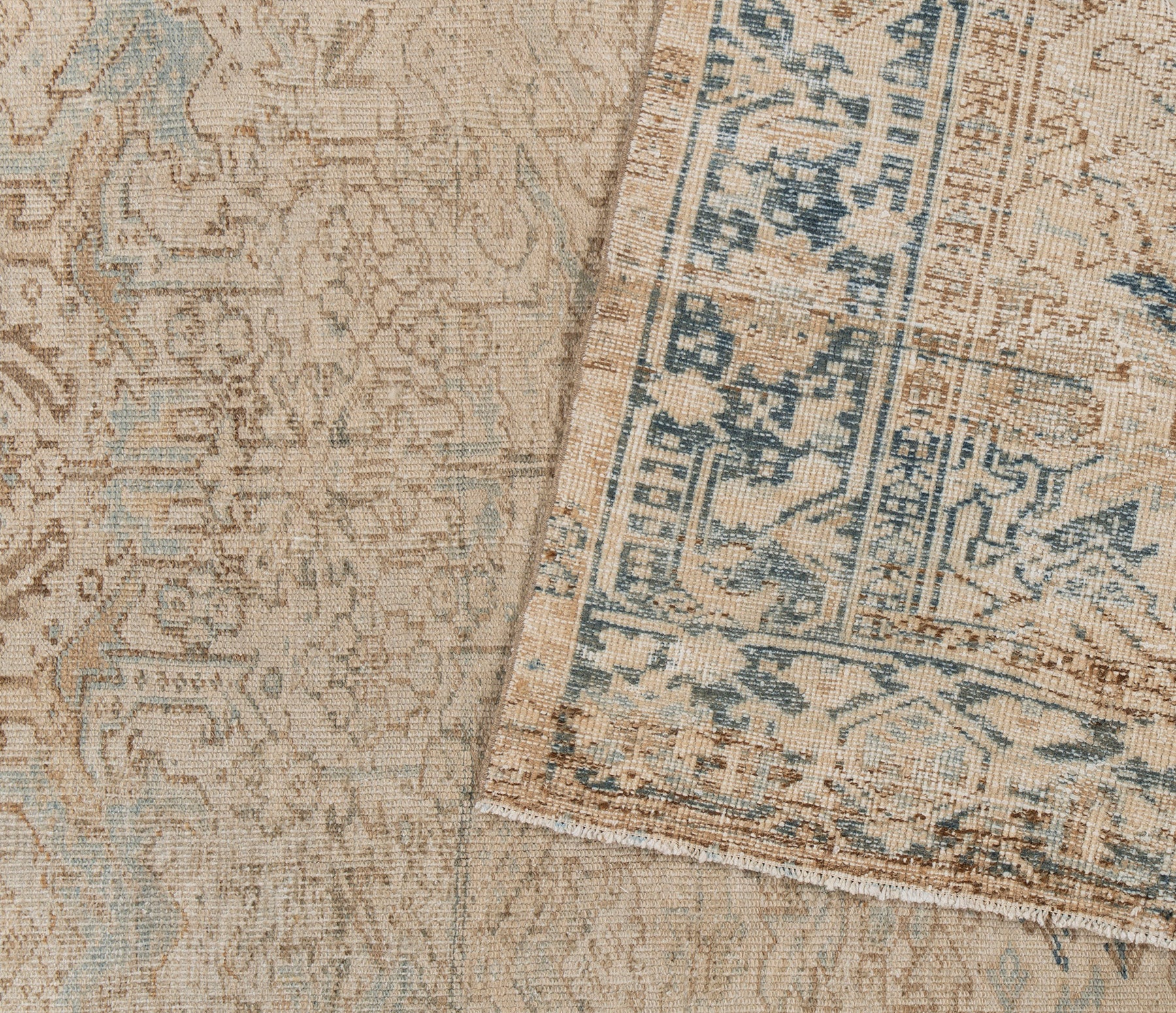 WAHO_IMAGE::u-5320-vintage-heriz-rug-6.00x8.04-17232.jpg
