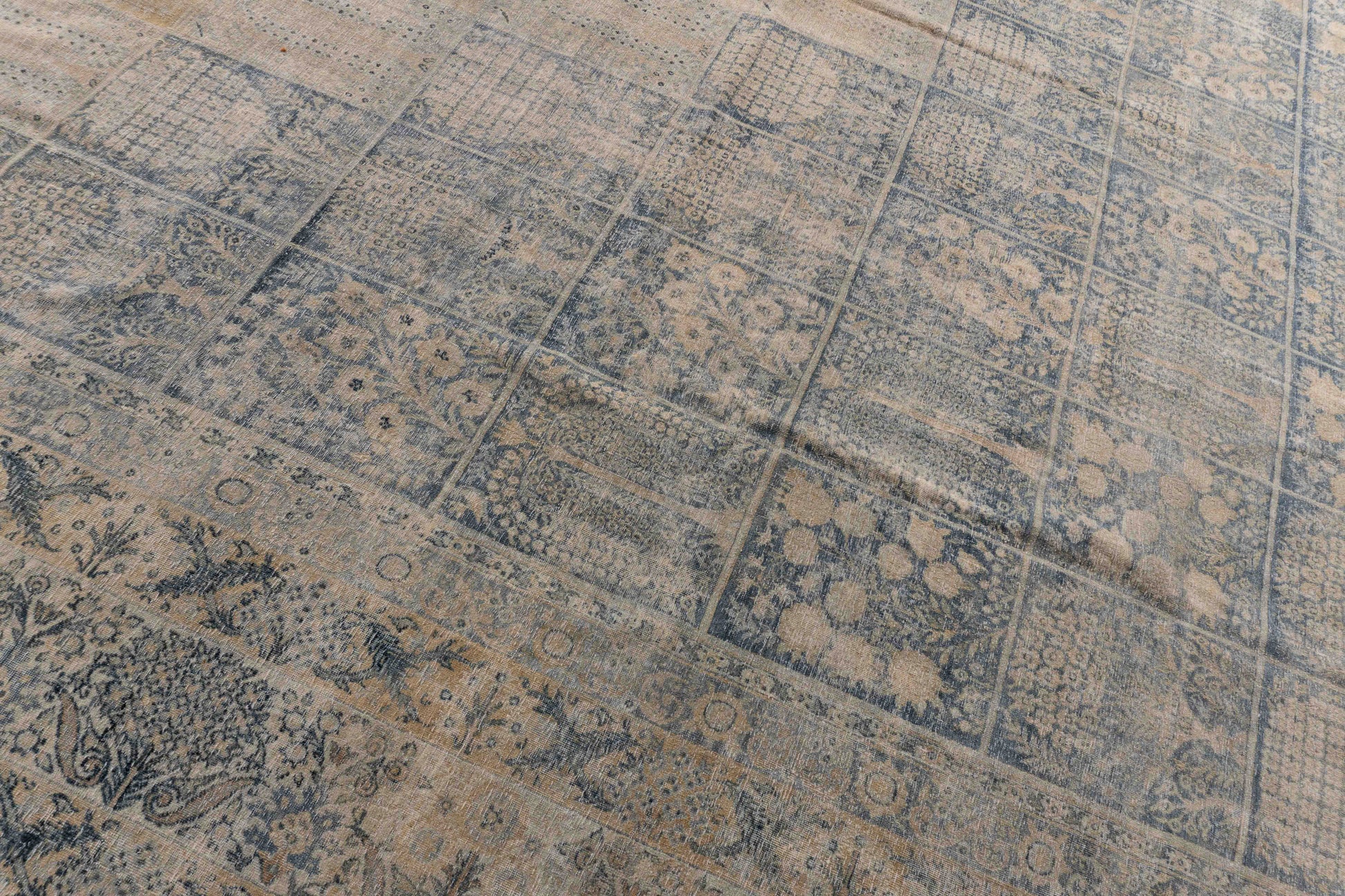 WAHO_IMAGE::u-5323-cu-1147-antique-distressed-persian-kerman-rug-11.10x18.04-17864.jpg