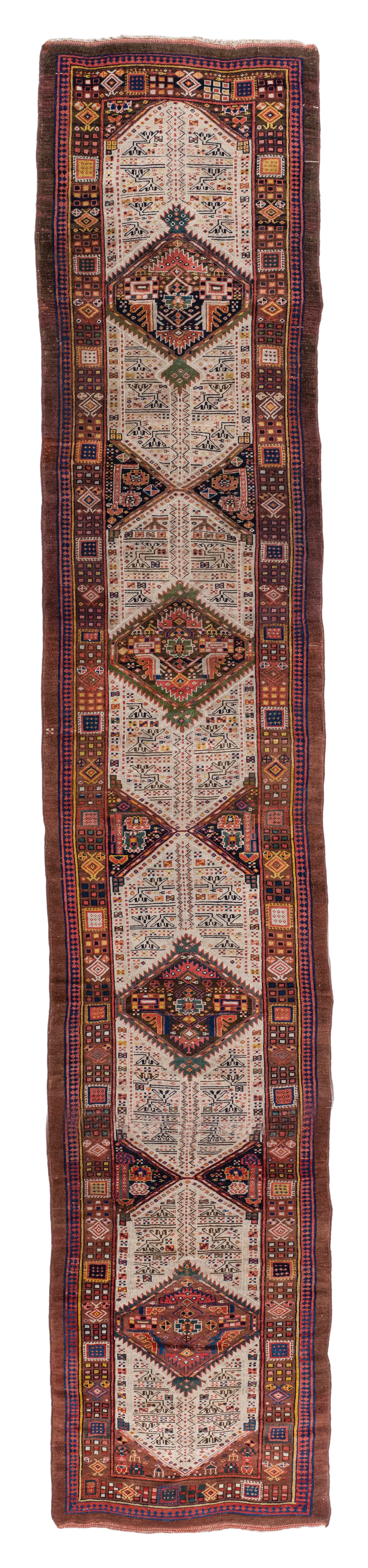 WAHO_IMAGE::u-5344-antiqueserab-runner-4.01x22.03-17993.jpg