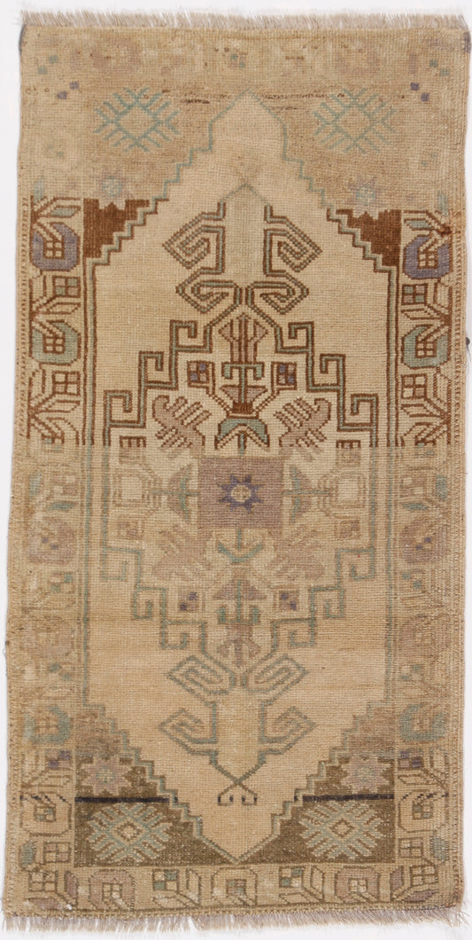 WAHO_IMAGE::y4222-turkish-yastik-x-18840.jpg